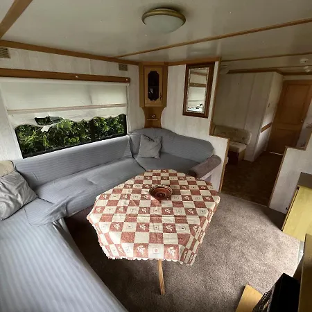 Autocamp Free Star - Mobilheimy Apartment *