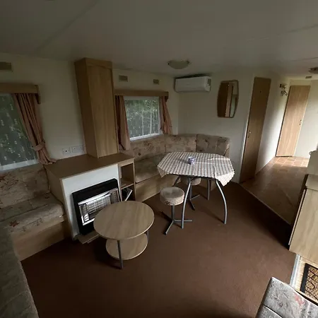 Autocamp Free Star - Mobilheimy Apartment Strachotin