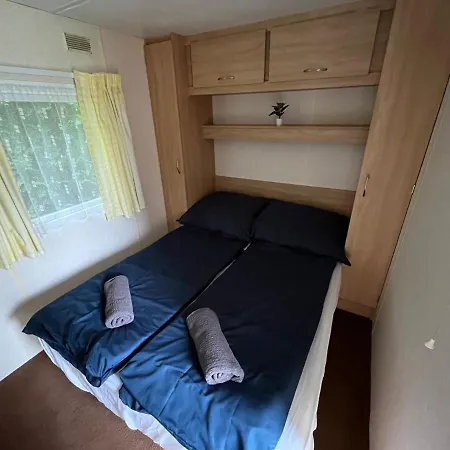 Autocamp Free Star - Mobilheimy Apartment Strachotin