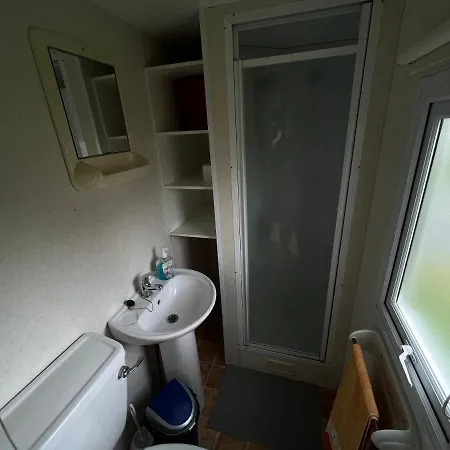 Autocamp Free Star - Mobilheimy Apartment Strachotin