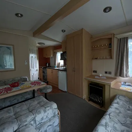 Autocamp Free Star - Mobilheimy Apartment