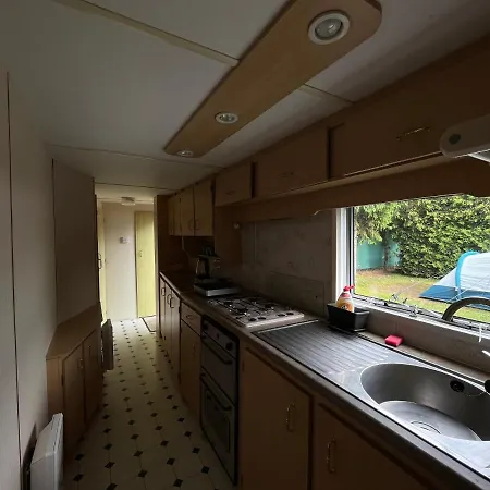 Autocamp Free Star - Mobilheimy Apartment Strachotin