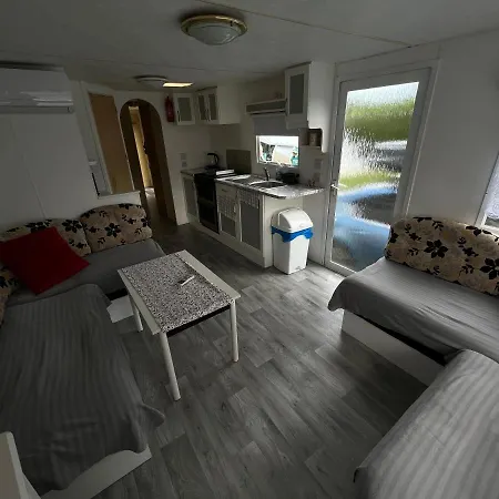 Apartment Autocamp Free Star - Mobilheimy